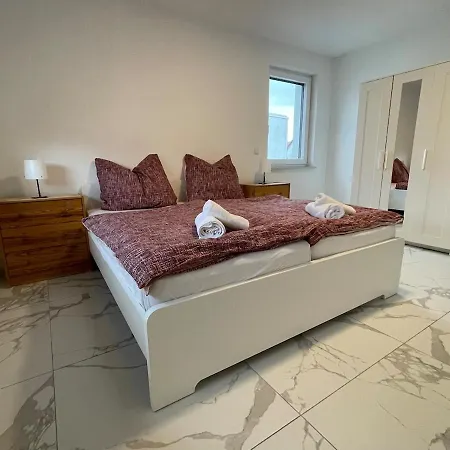 Komfort Trifft Lage Messe Und *